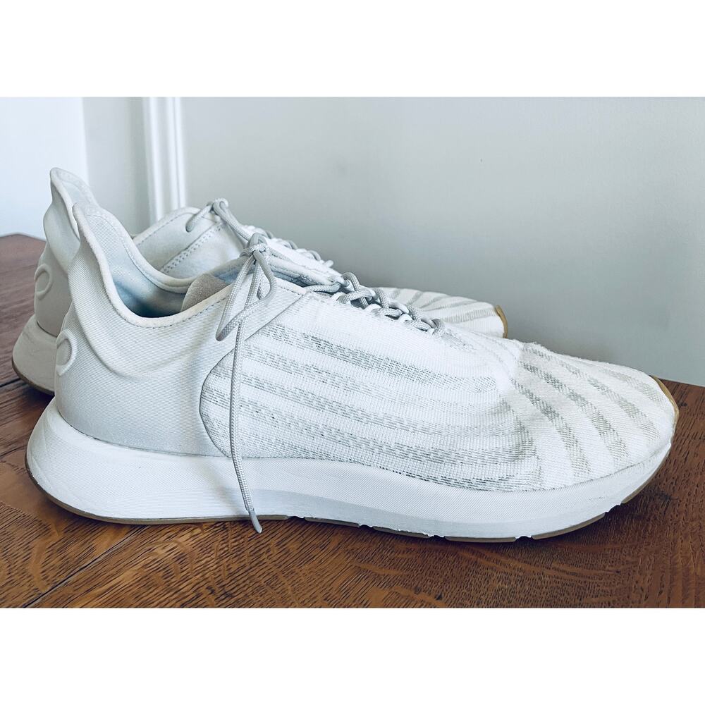 Women's Saysh One Shoes, Size 10